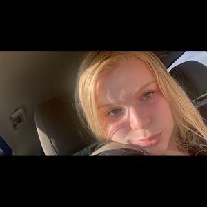 Meet your Posher, Allie